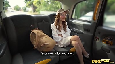 fake taxi - teen Medical schoolgirl Take manmeat for Tuition Fees